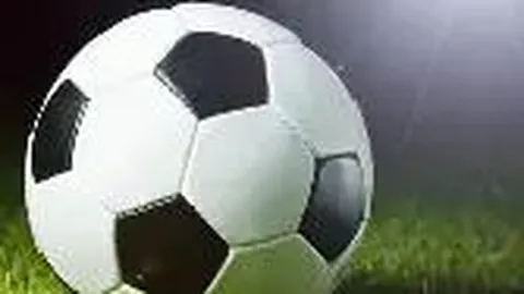 中国U16男篮与巴林激战正酣：胜利方将直通U17世青赛门票